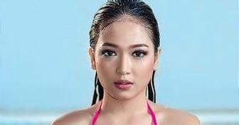 ျမန္ မာ ေအာကား .